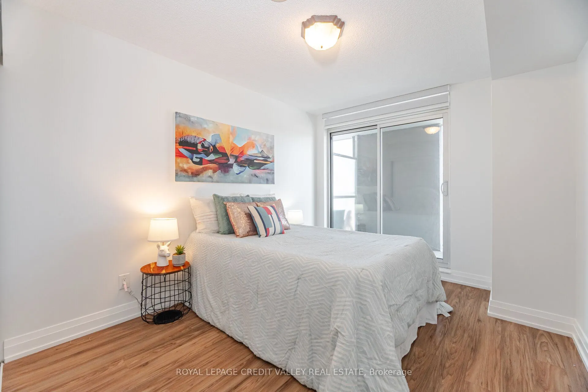 565 Wilson Avenue, #W409