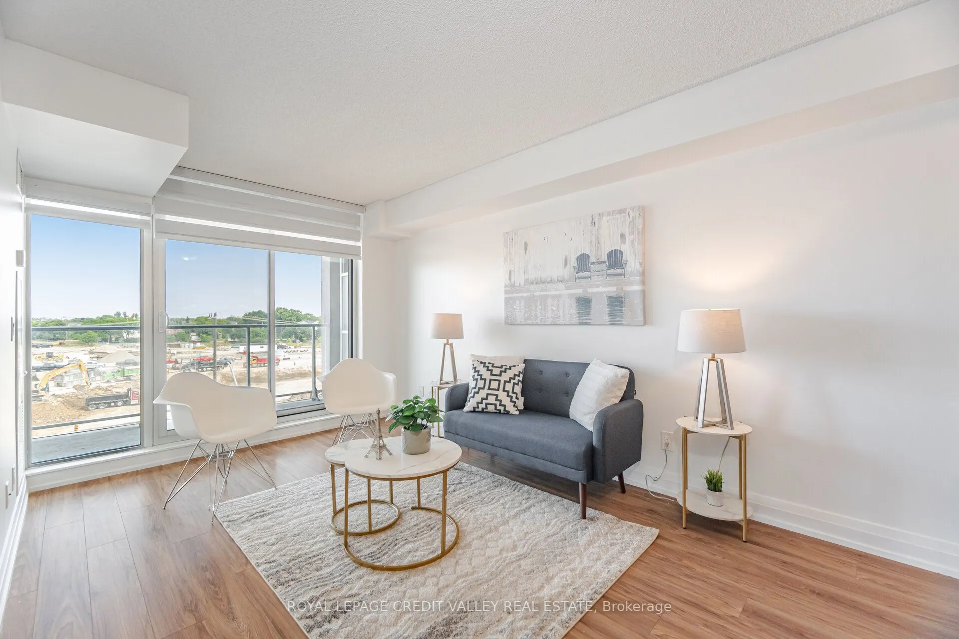 565 Wilson Avenue, #W409