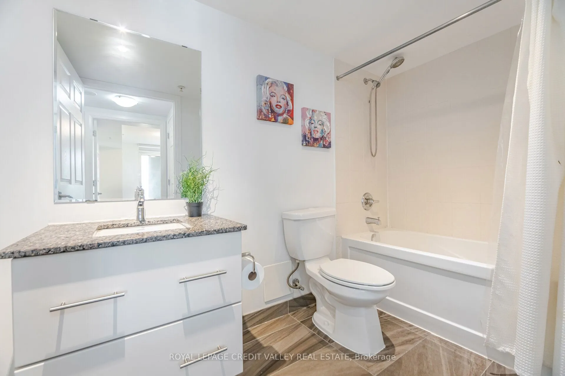565 Wilson Avenue, #W409