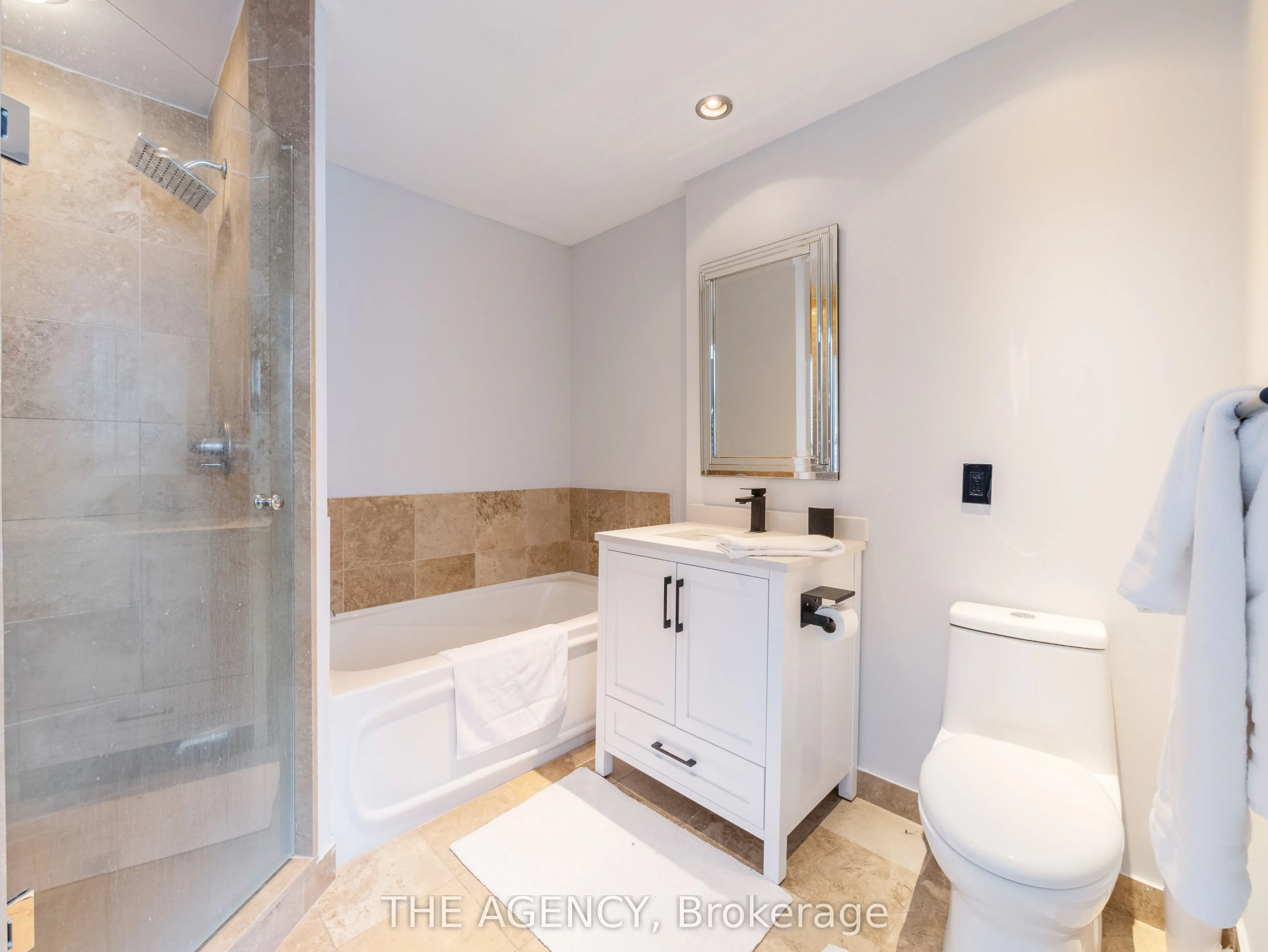 218 Queens Quay W, #2201