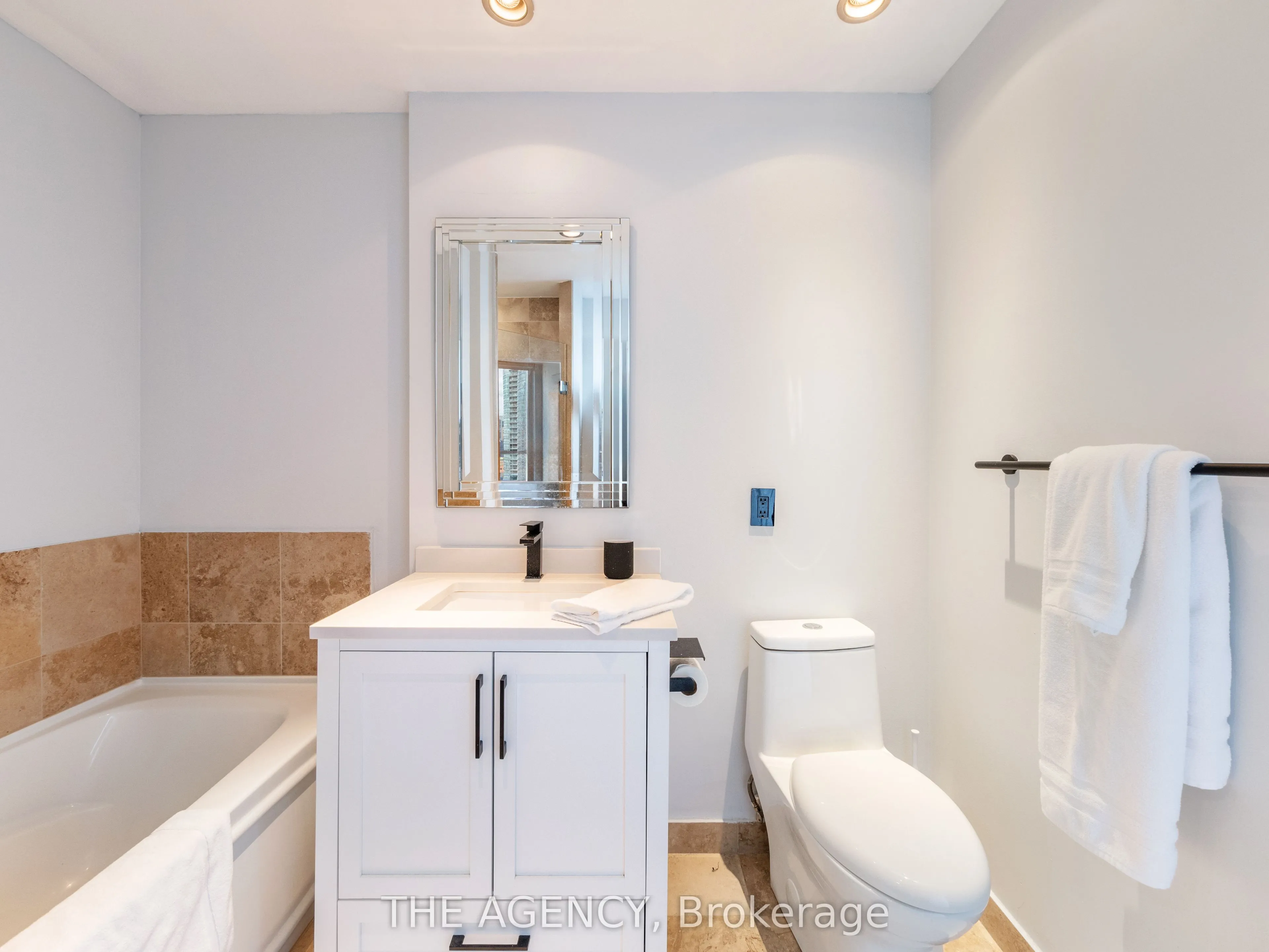218 Queens Quay W, #2201