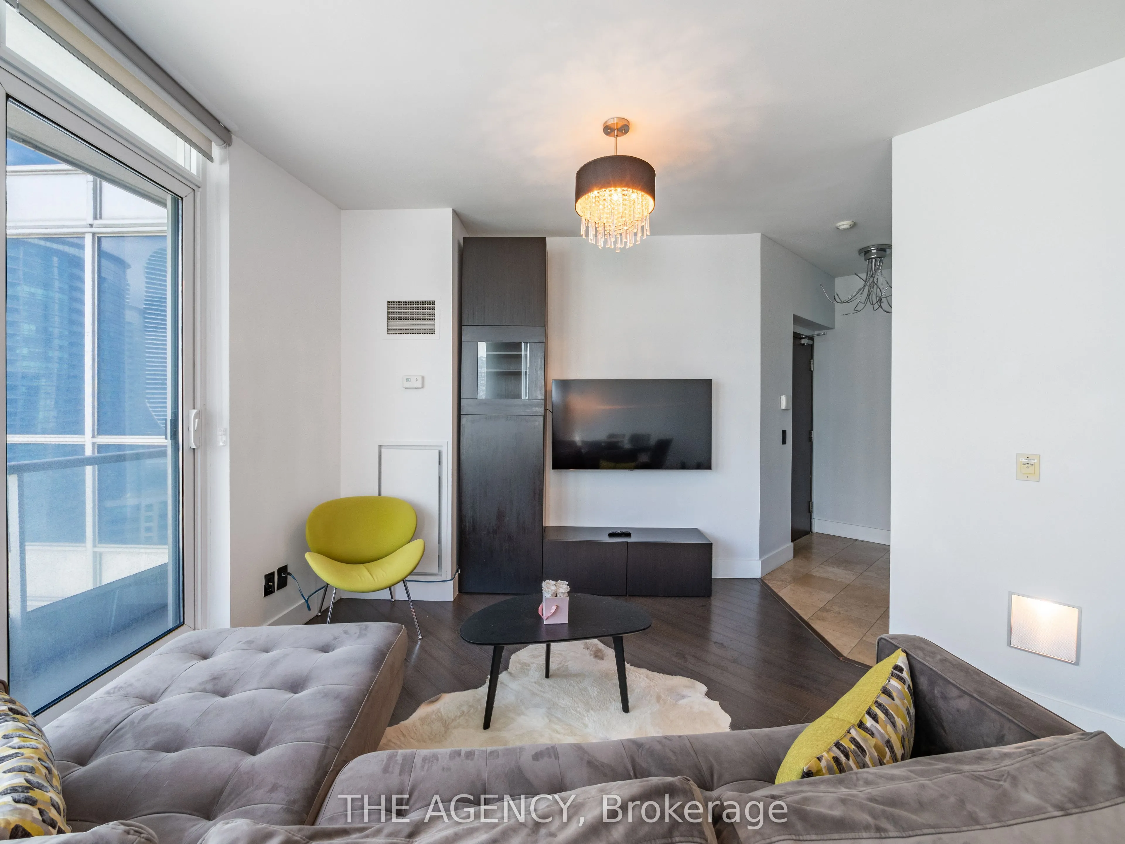 218 Queens Quay W, #2201
