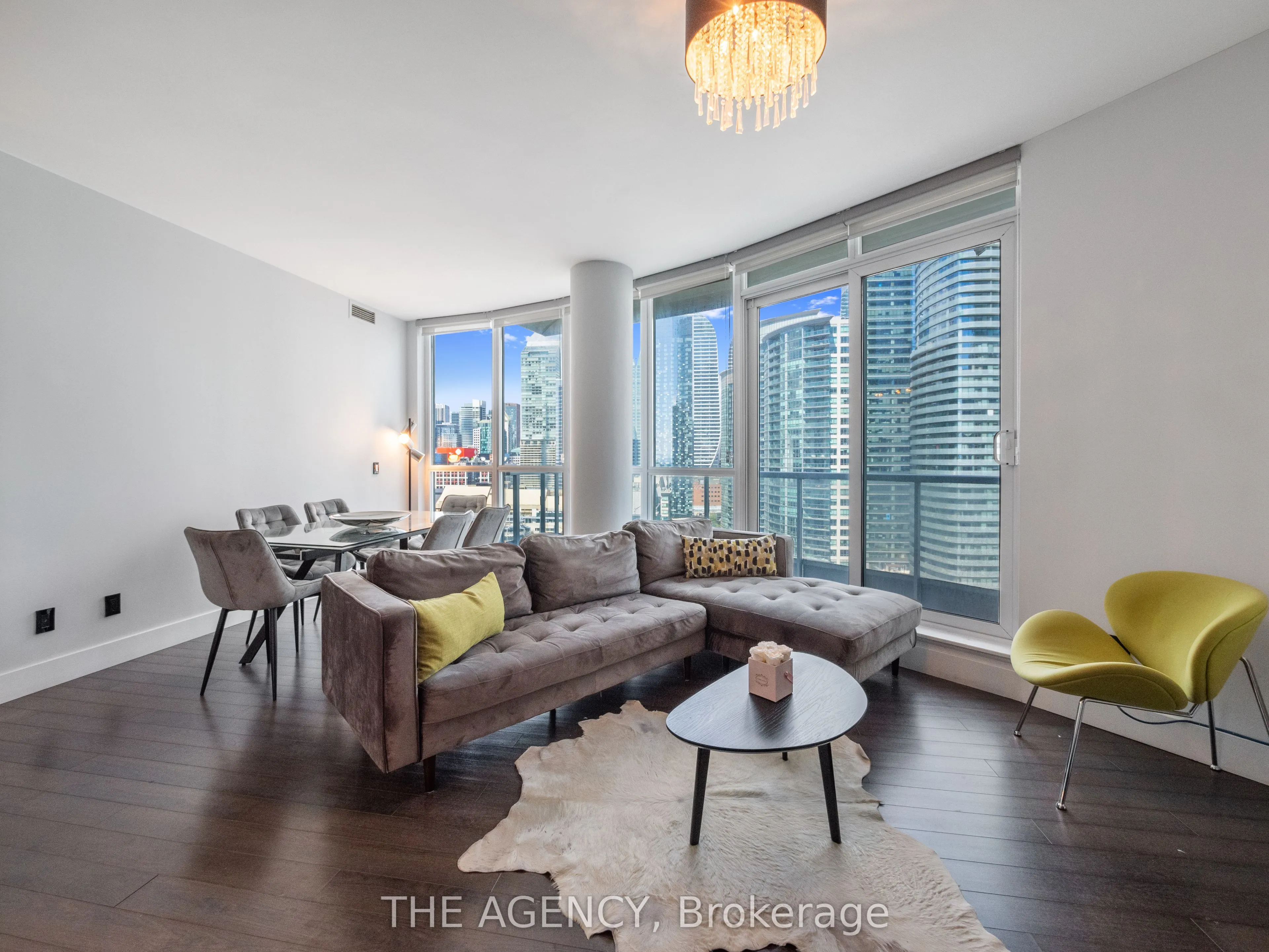218 Queens Quay W, #2201