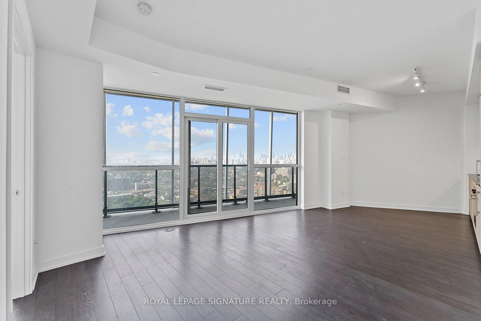50 Ordnance Street, #2909