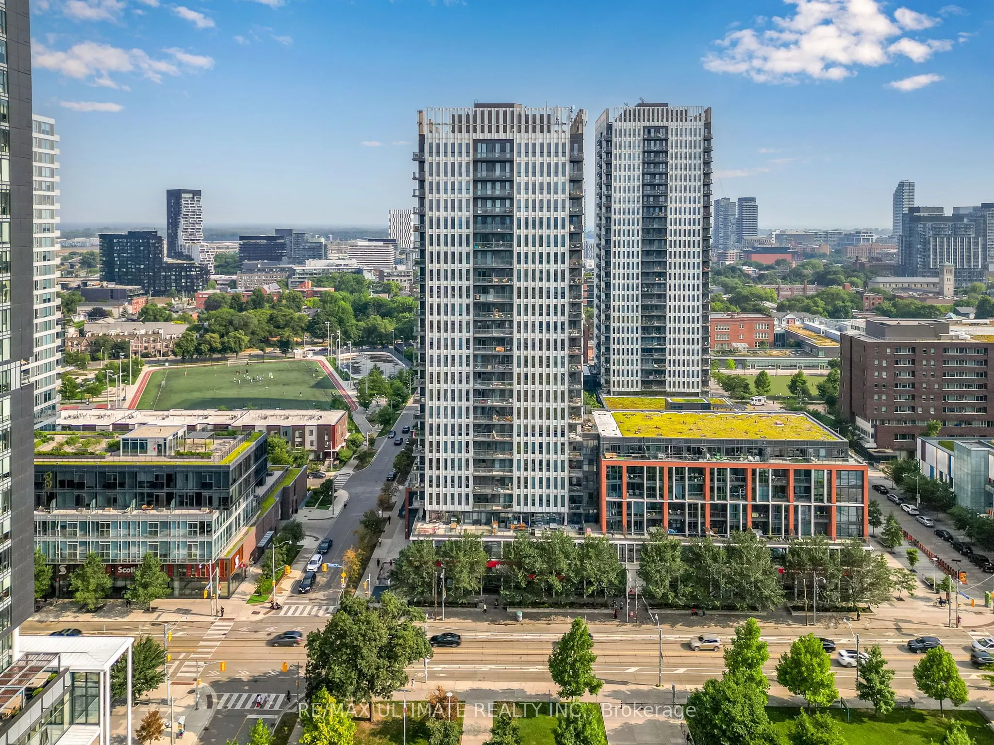 170 sumach Street, #1404