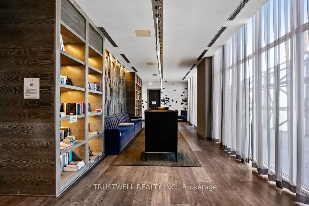 1080 Bay Street, #2410