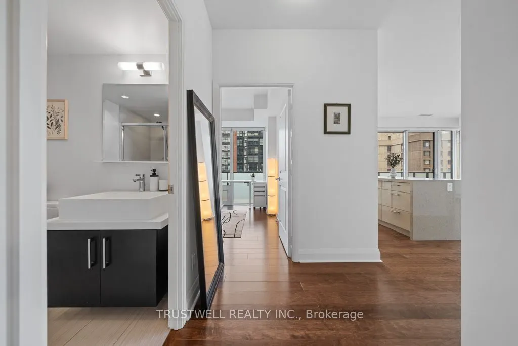 1080 Bay Street, #2410