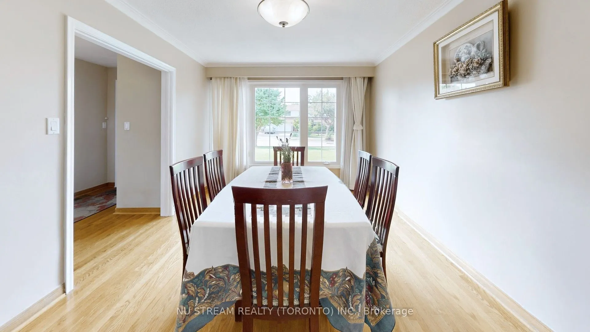 65 Clansman Boulevard
