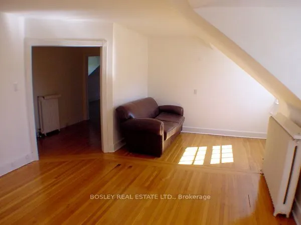 20 Glengrove Avenue, #3rd floor