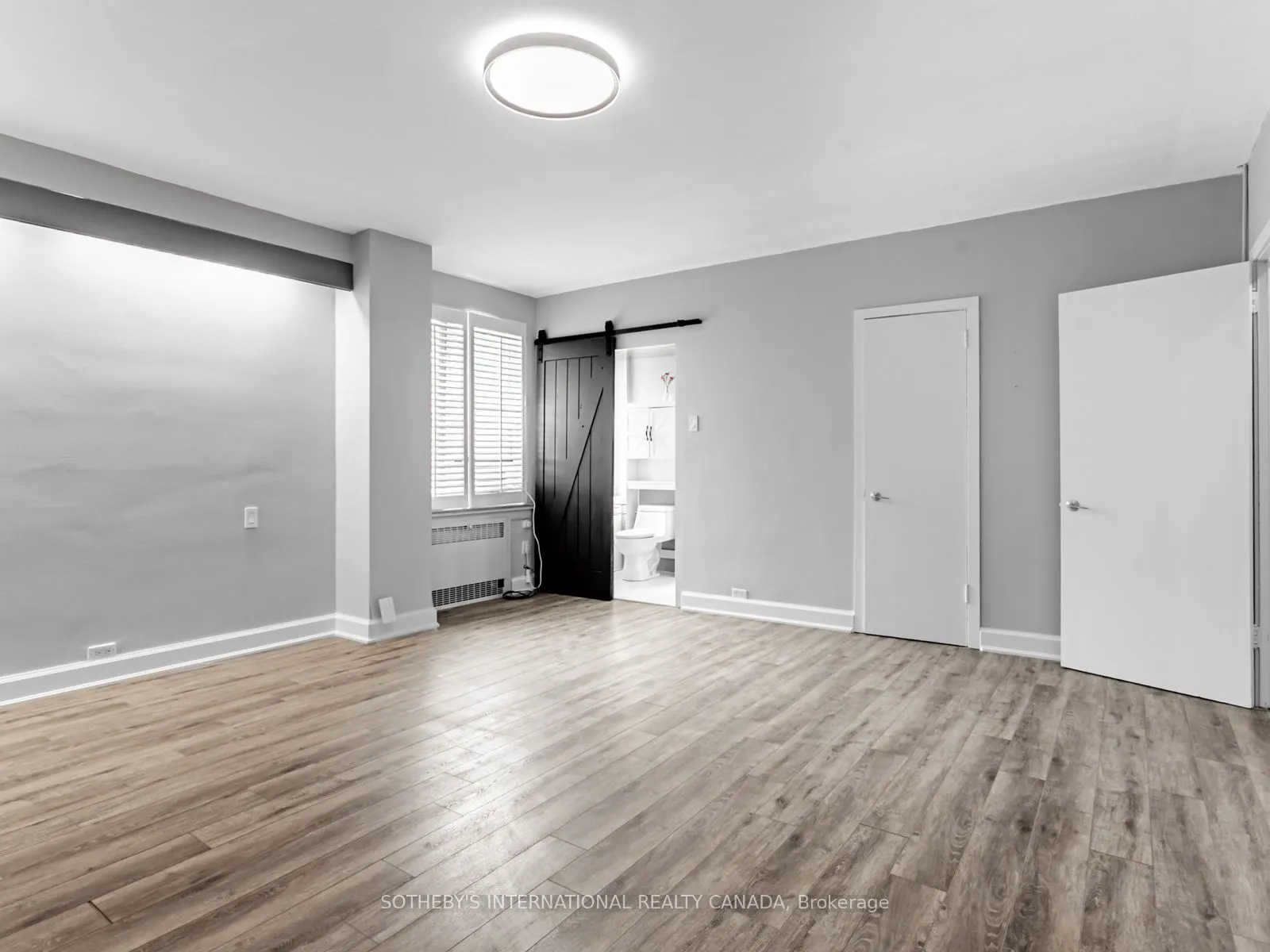 150 Farnham Avenue, #426