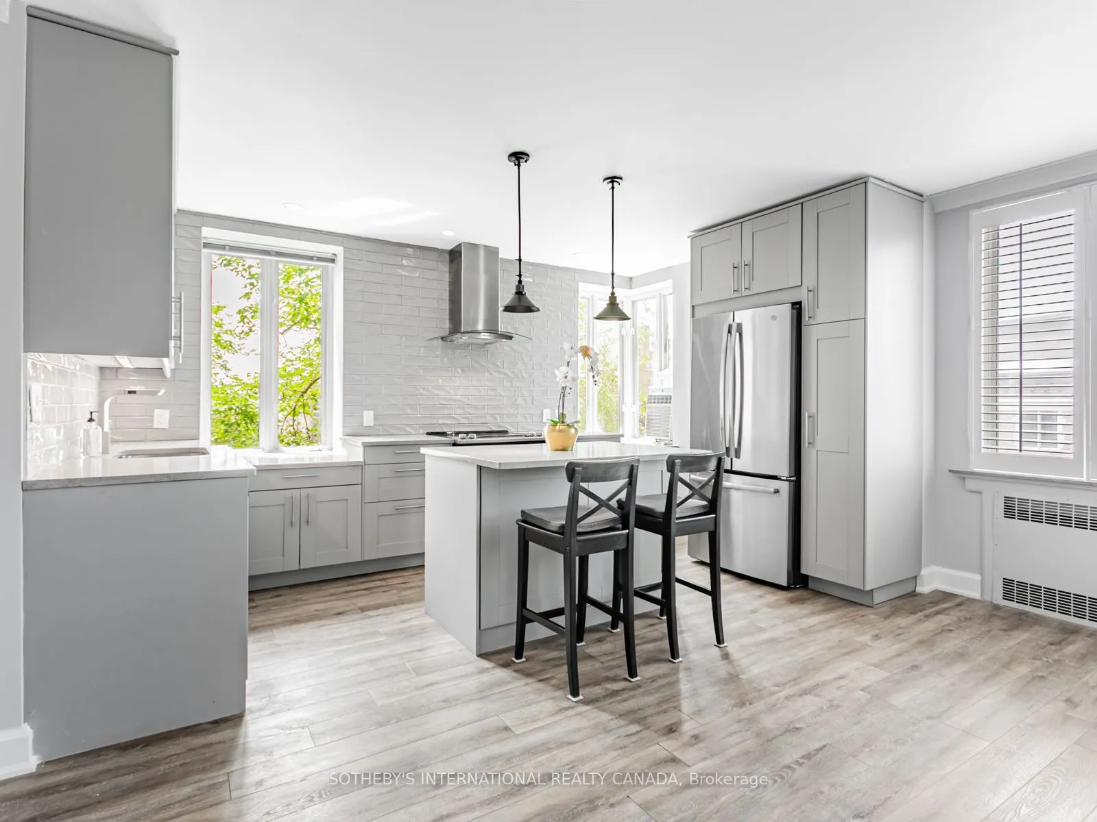 150 Farnham Avenue, #426
