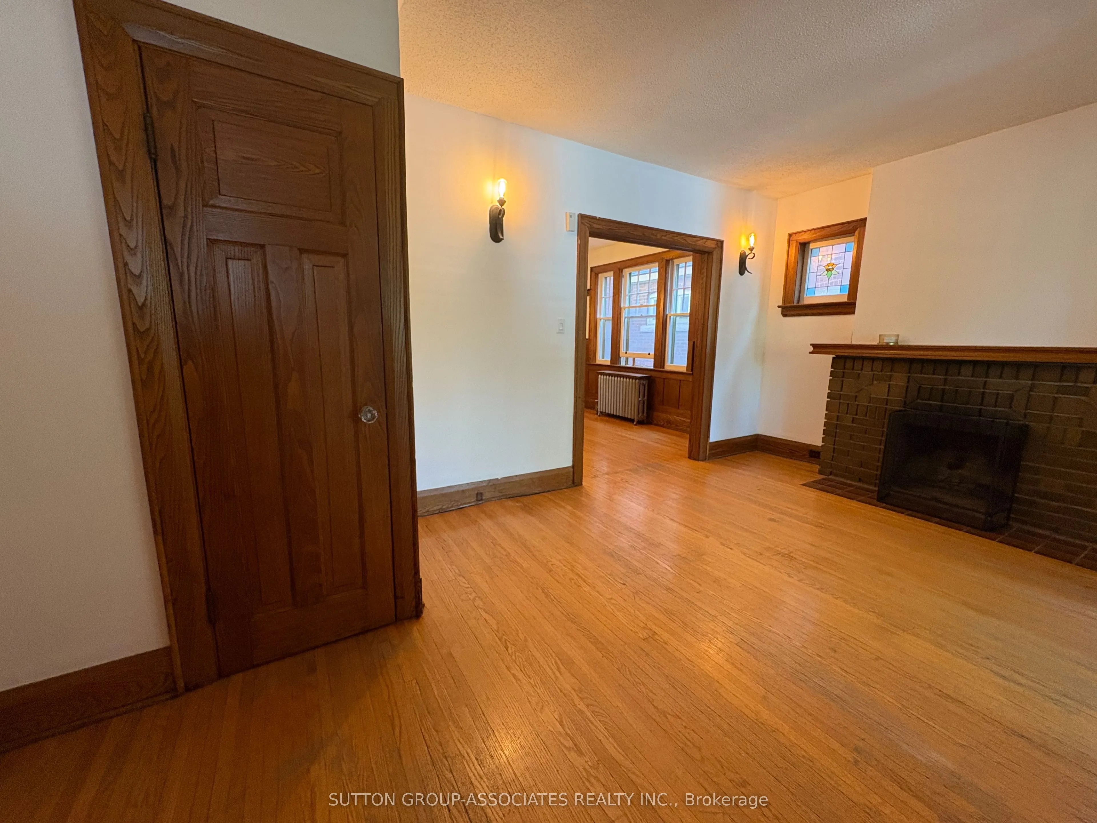 191 Arlington Avenue, #Main Floor