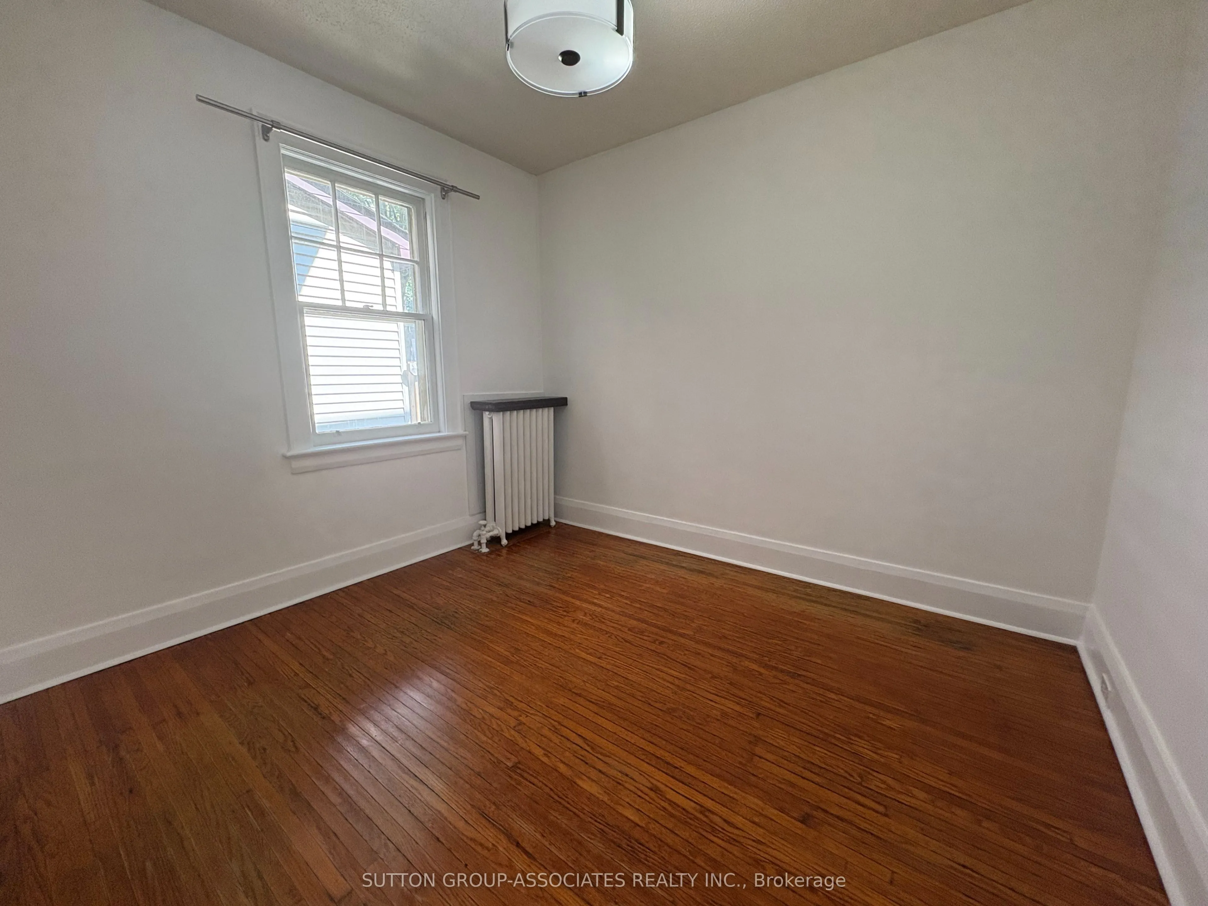 191 Arlington Avenue, #Main Floor