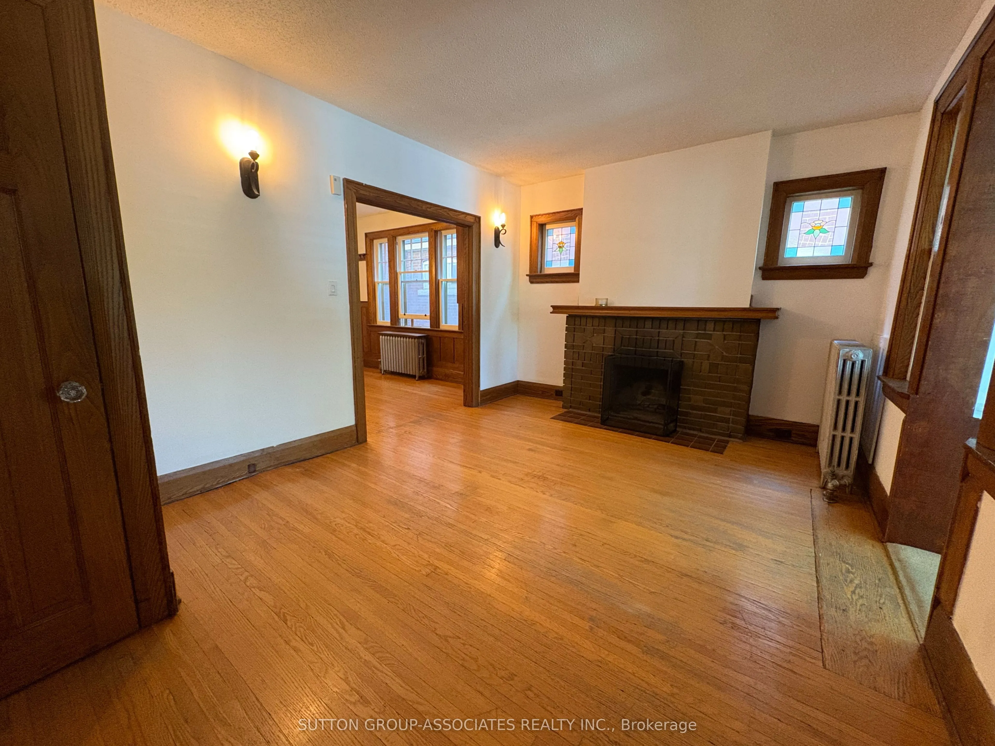 191 Arlington Avenue, #Main Floor