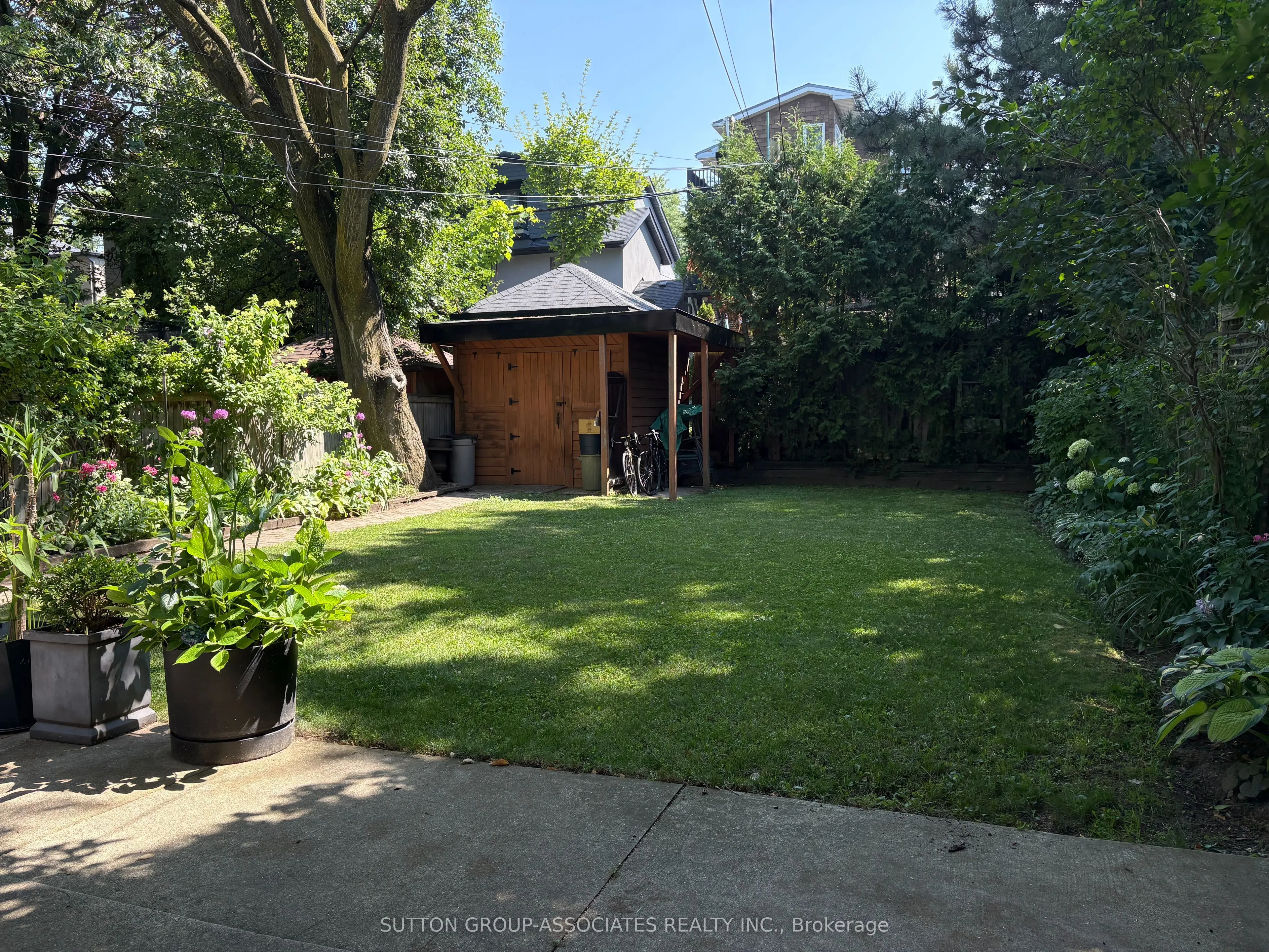 191 Arlington Avenue, #Main Floor