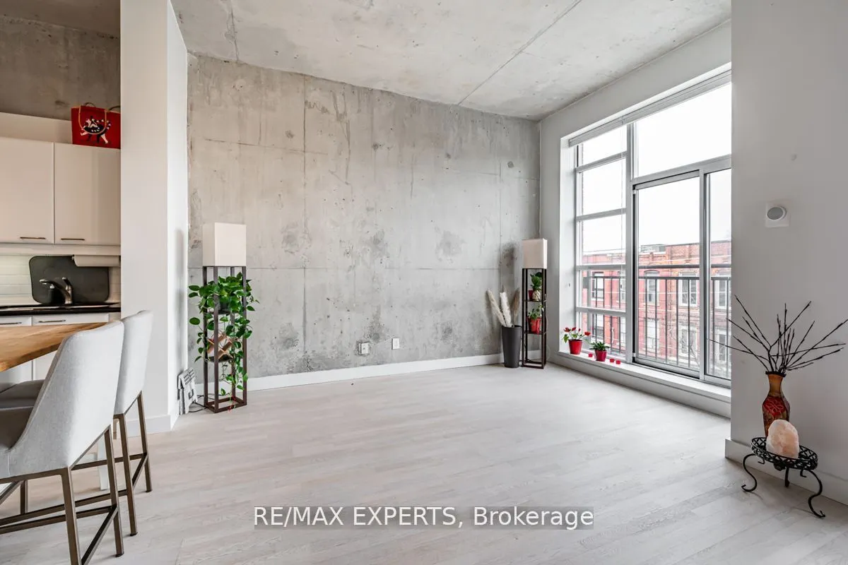 955 QUEEN Street W, #411