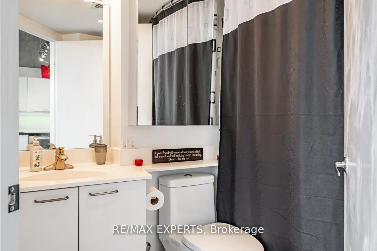 955 QUEEN Street W, #411