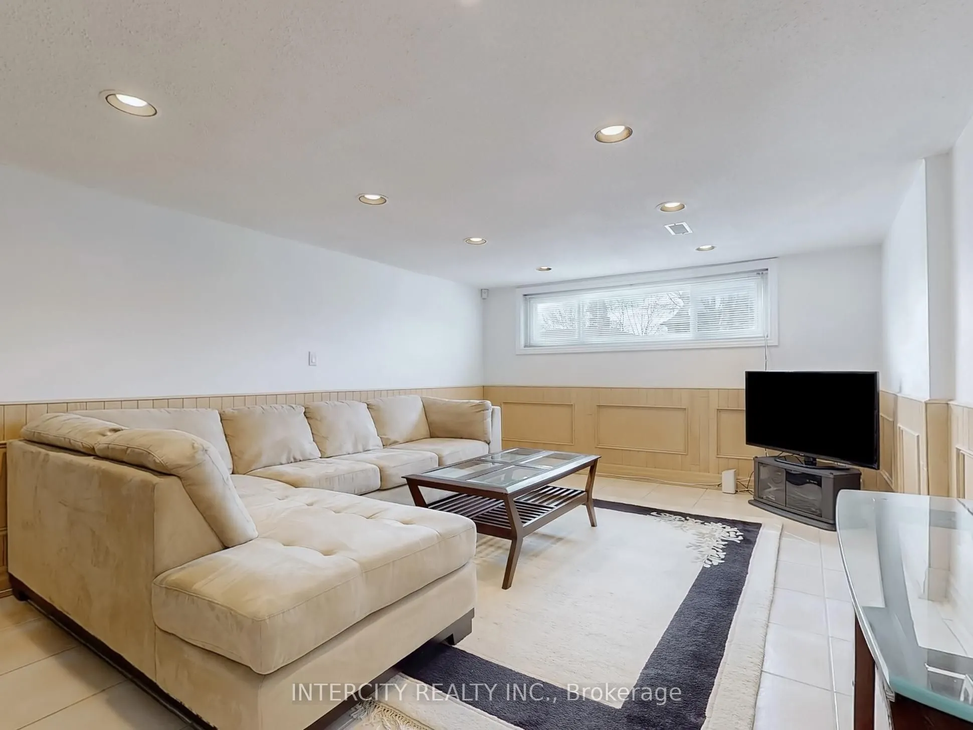 26 Donnalyn Drive