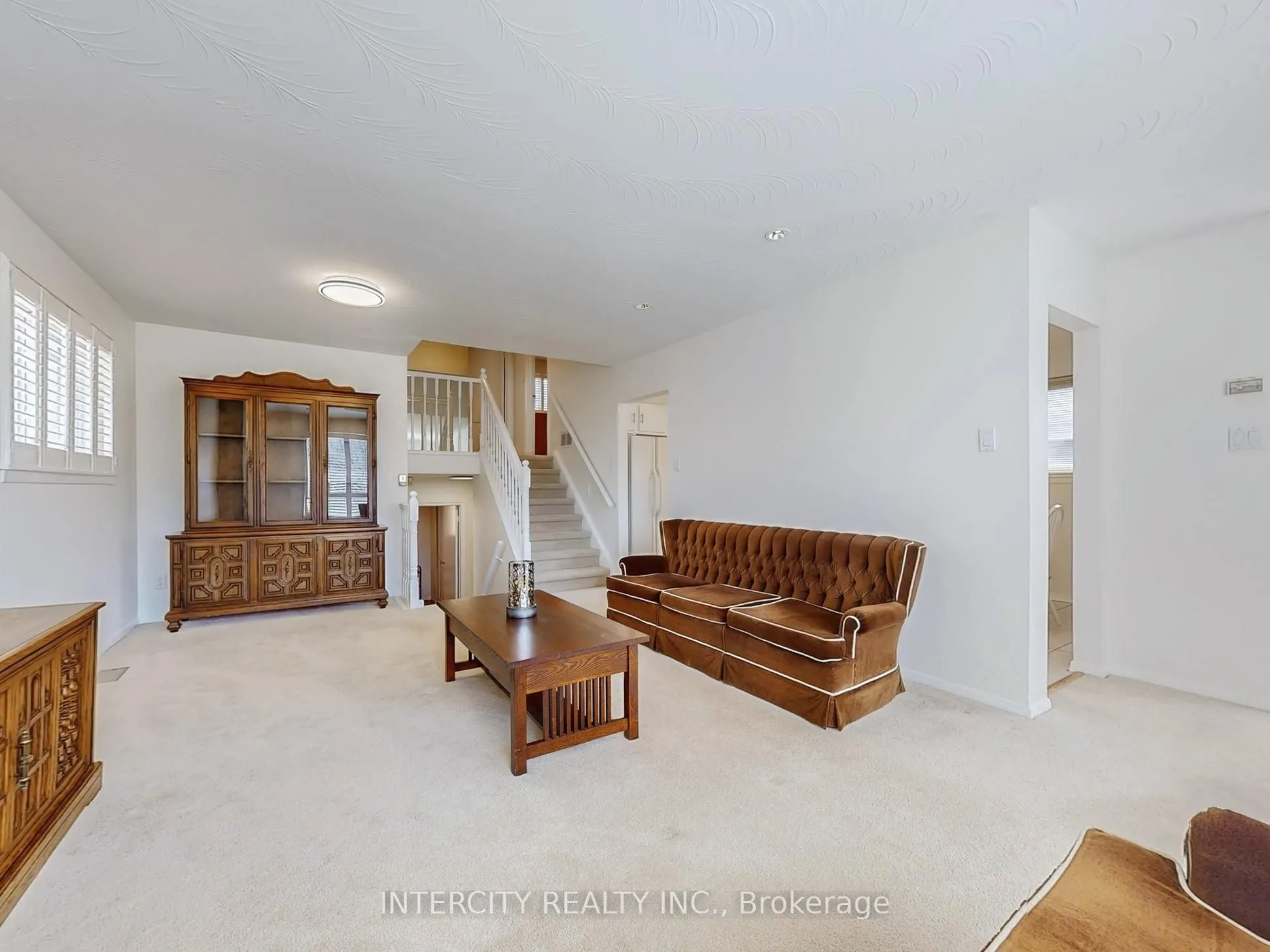 26 Donnalyn Drive