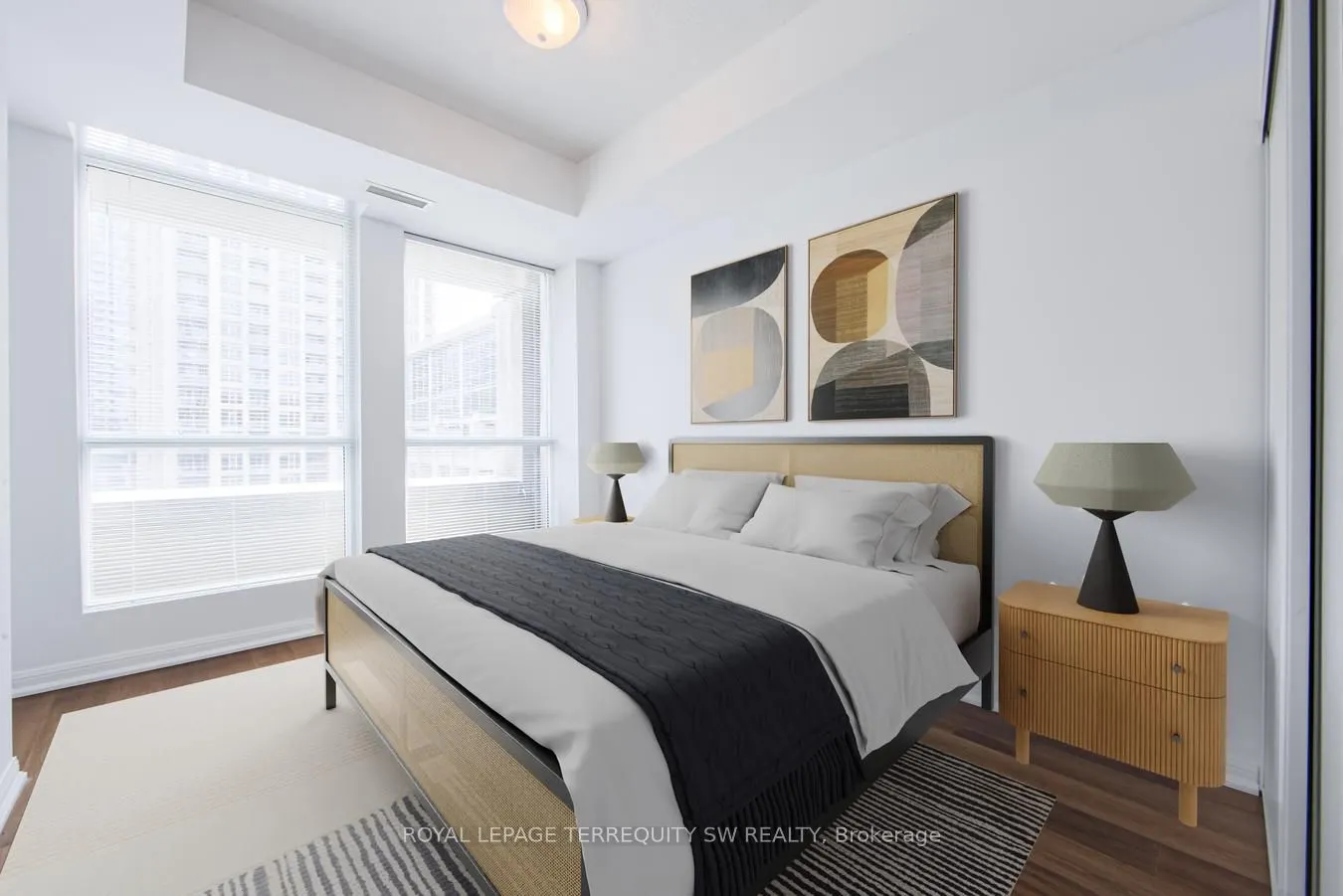 628 Fleet Street, #1009