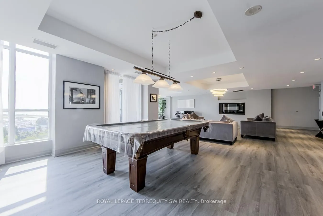 628 Fleet Street, #1009