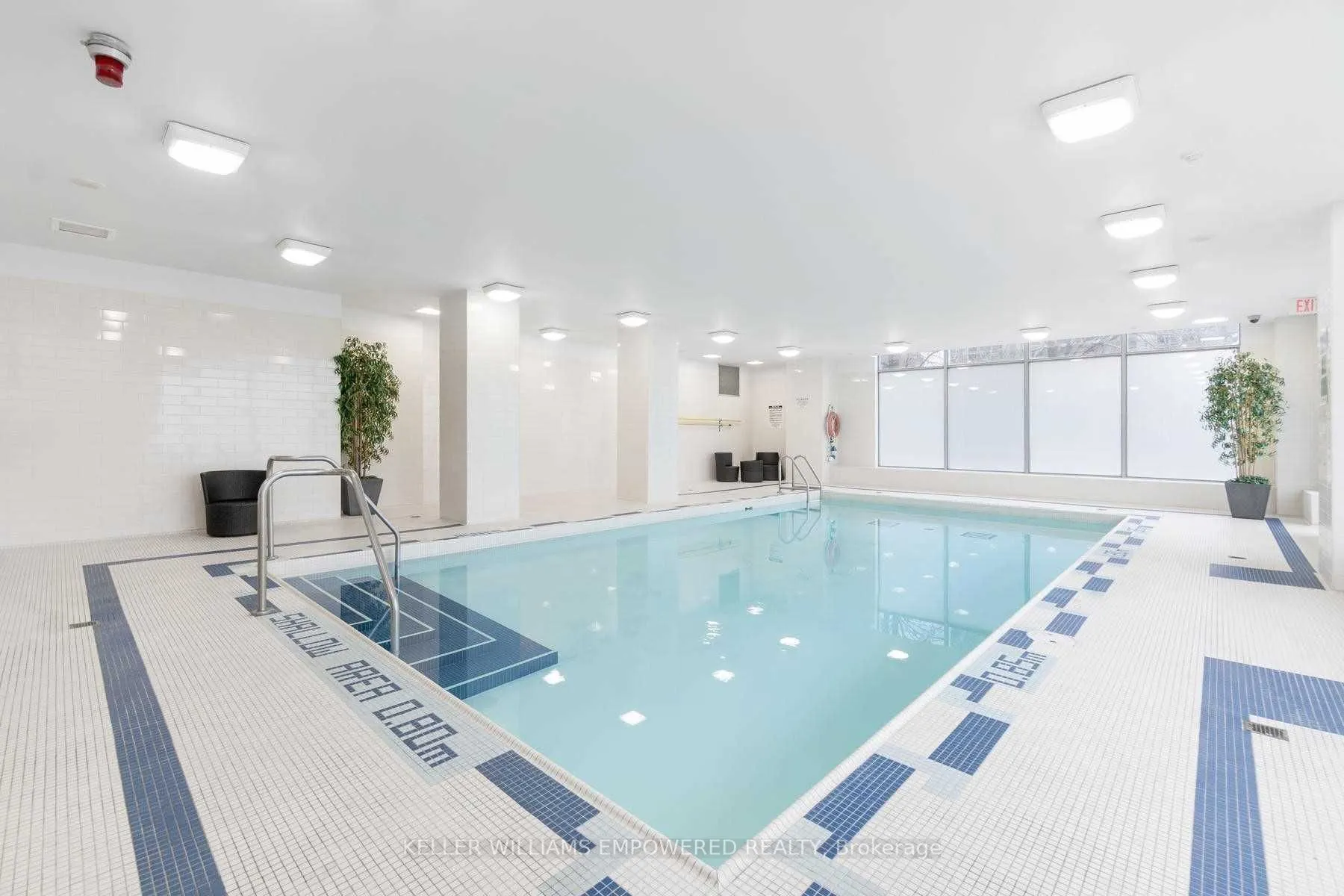 5793 Yonge Street, #803