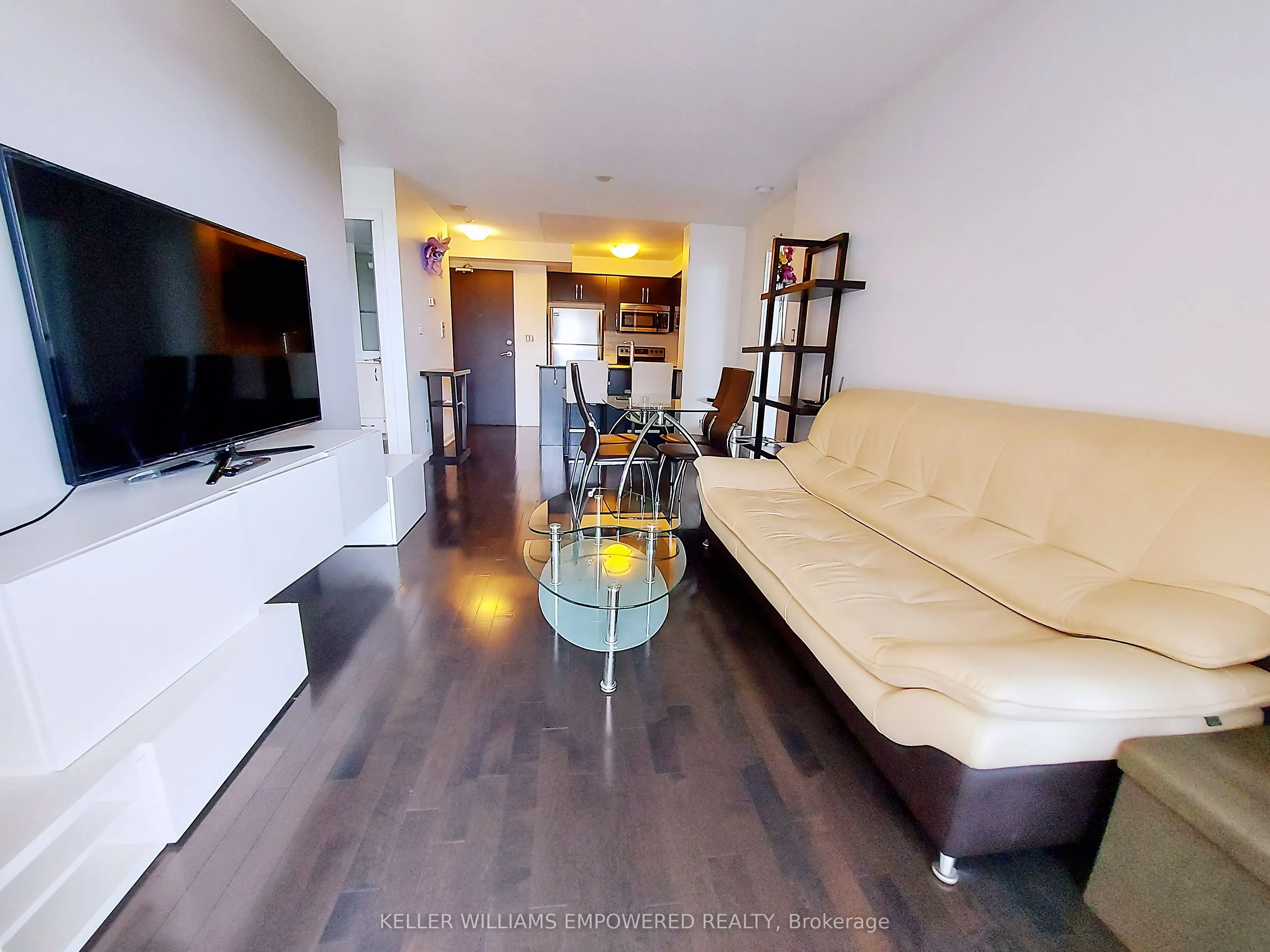 5793 Yonge Street, #803