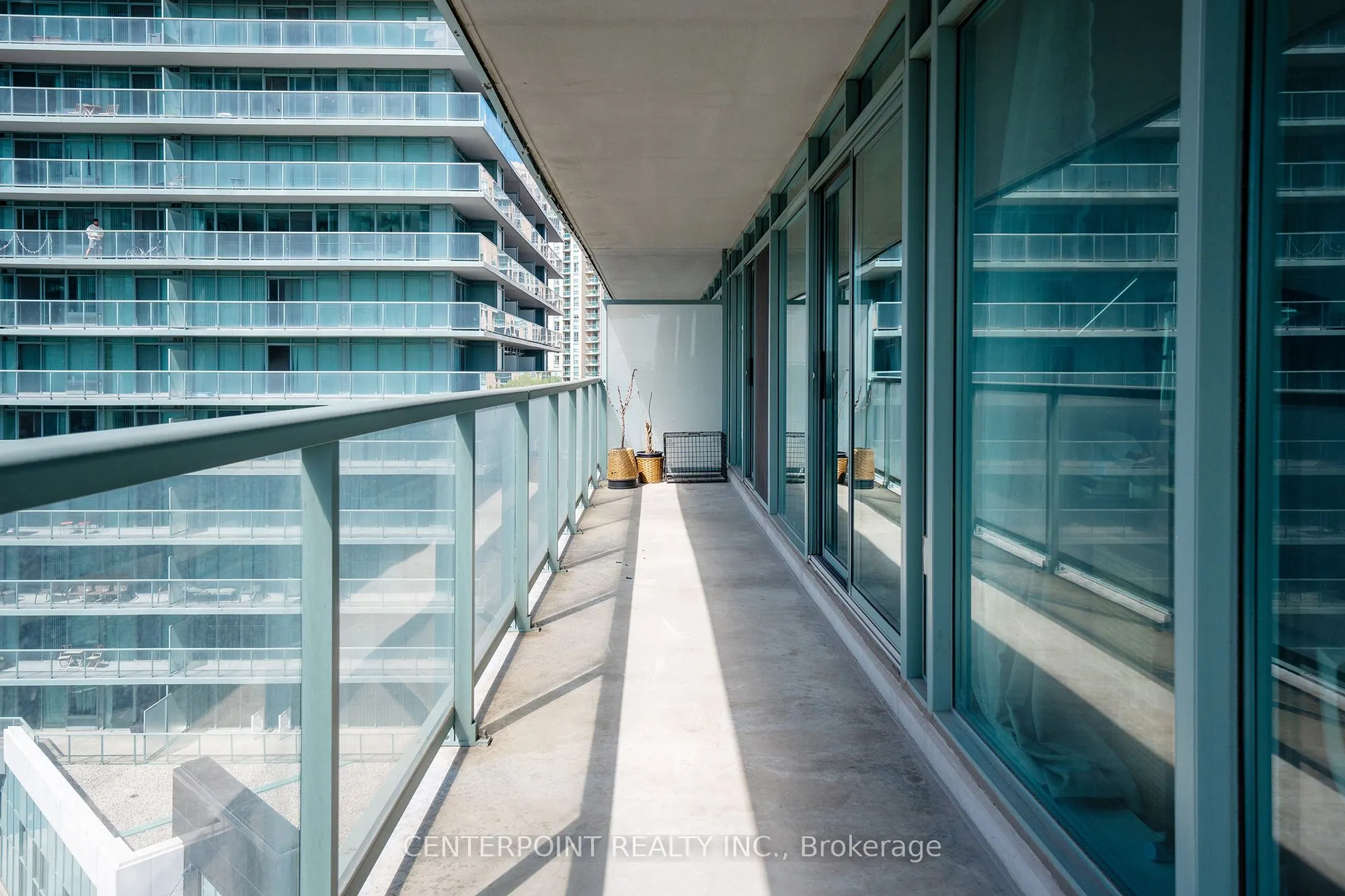 5500 Yonge Street, #708