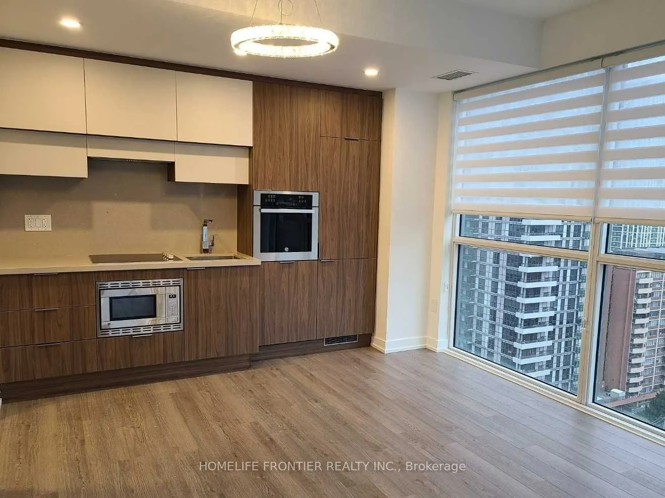 39 Roehampton Avenue, #1603