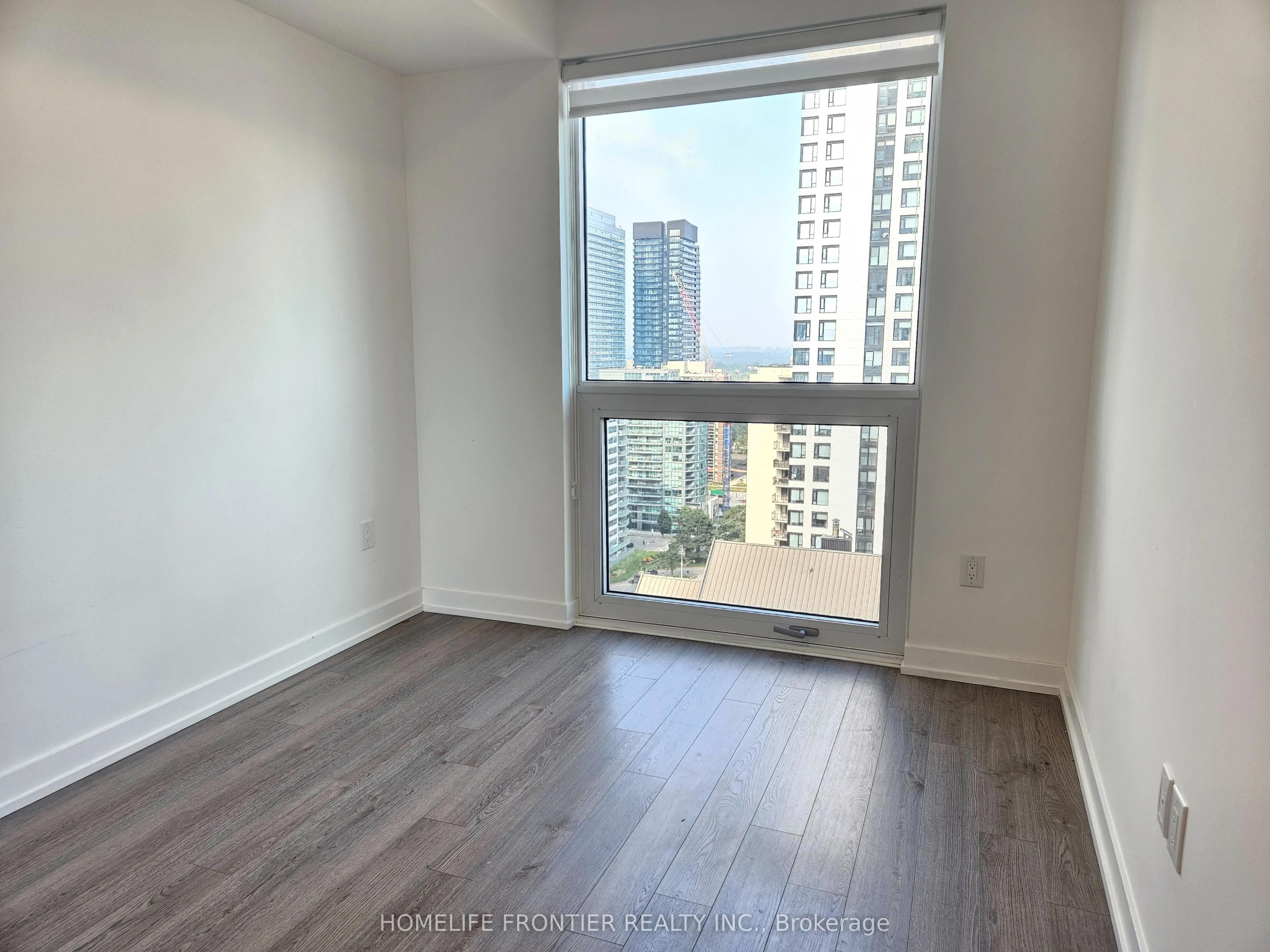 39 Roehampton Avenue, #1603