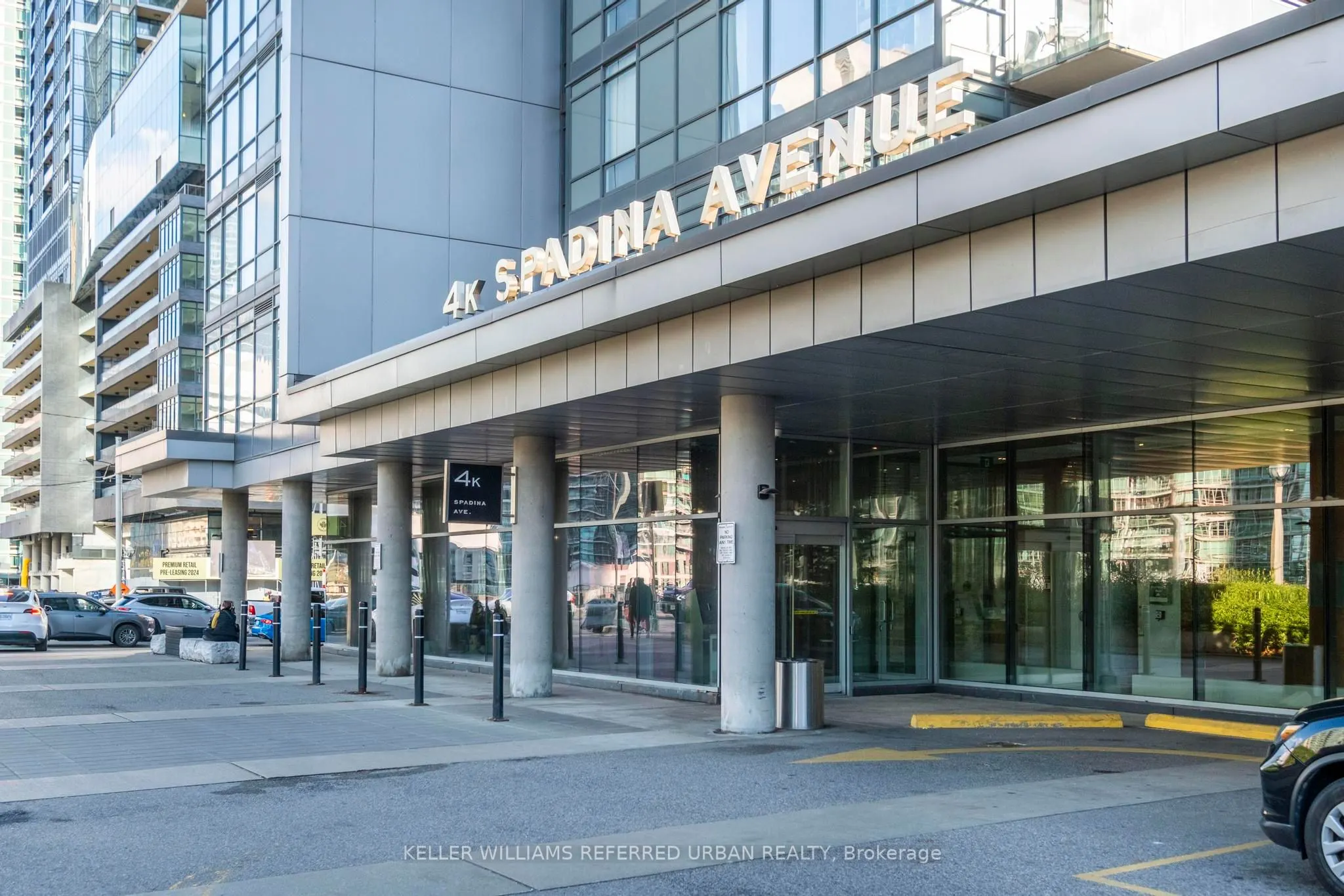 4K Spadina Avenue, #903