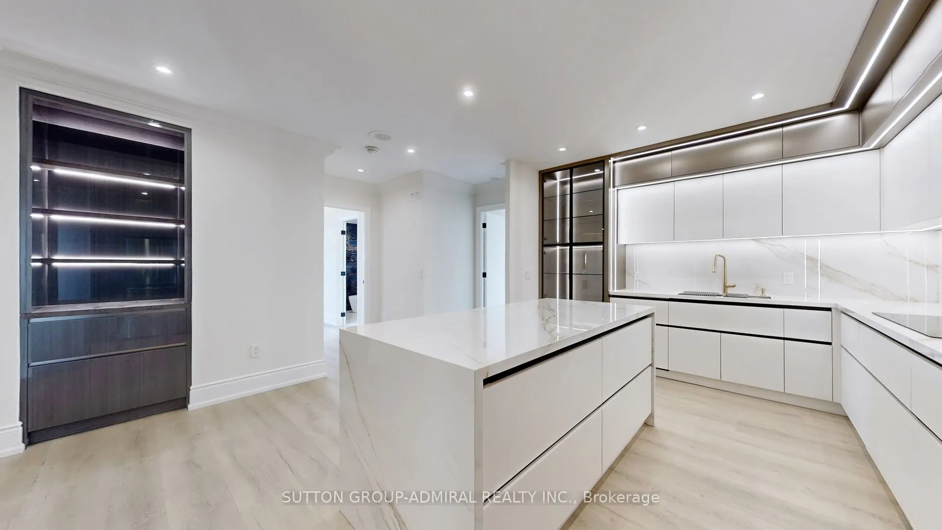 65 Skymark Drive, #2905
