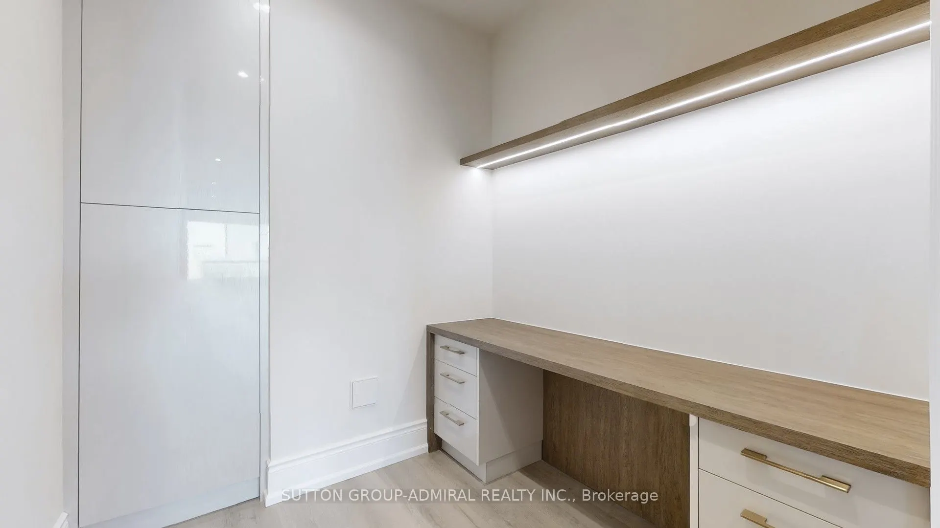 65 Skymark Drive, #2905