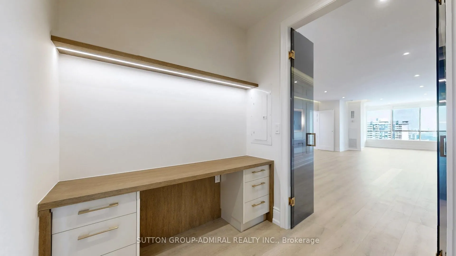 65 Skymark Drive, #2905