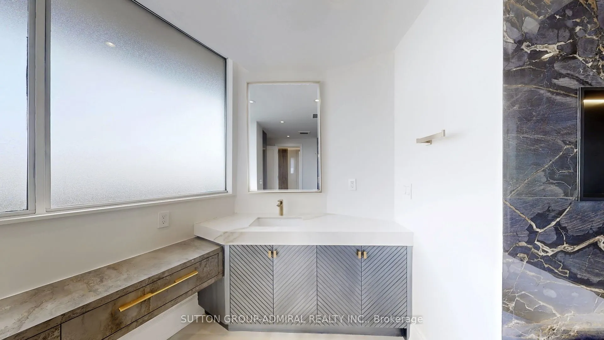 65 Skymark Drive, #2905