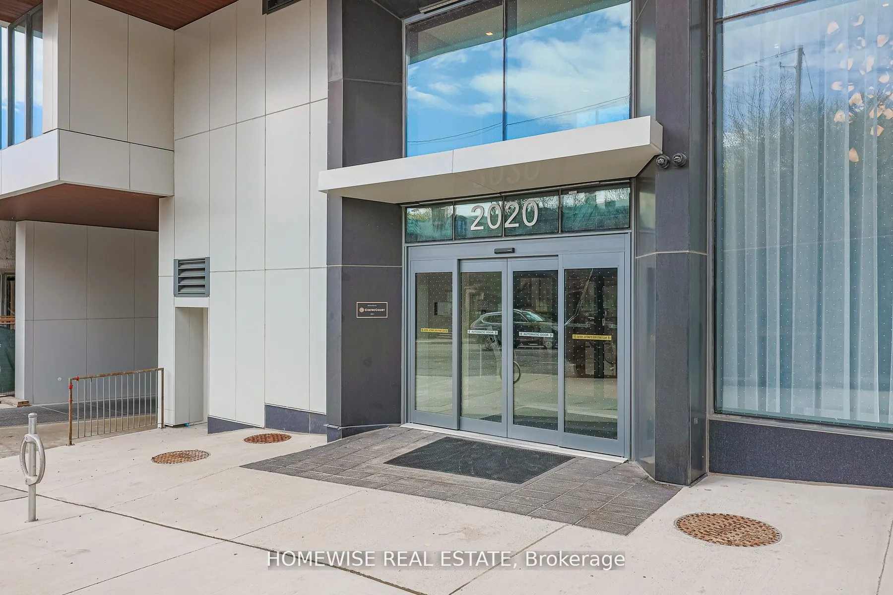 2020 Bathurst Street, #1605