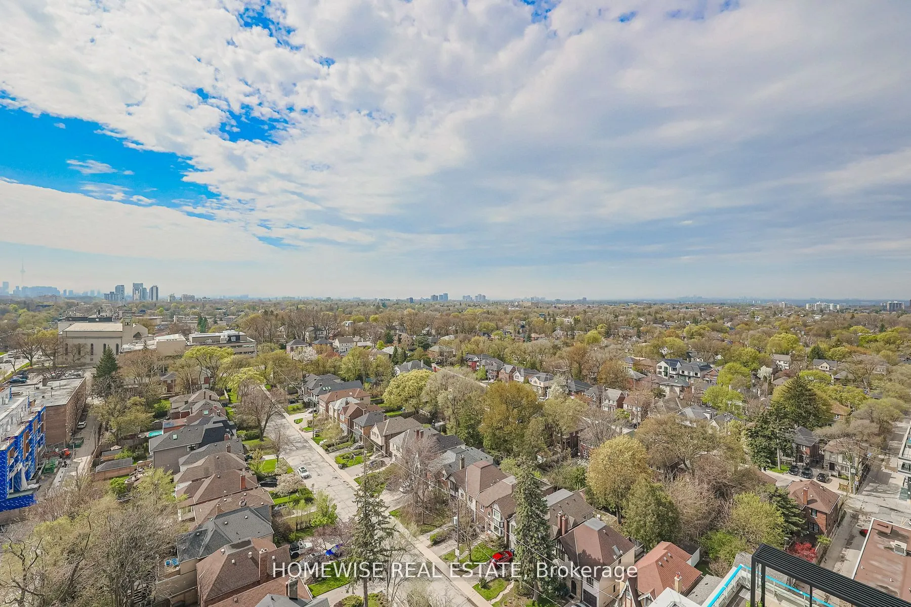2020 Bathurst Street, #1605