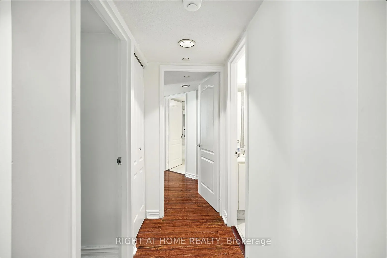 38 Elm Street, #1803