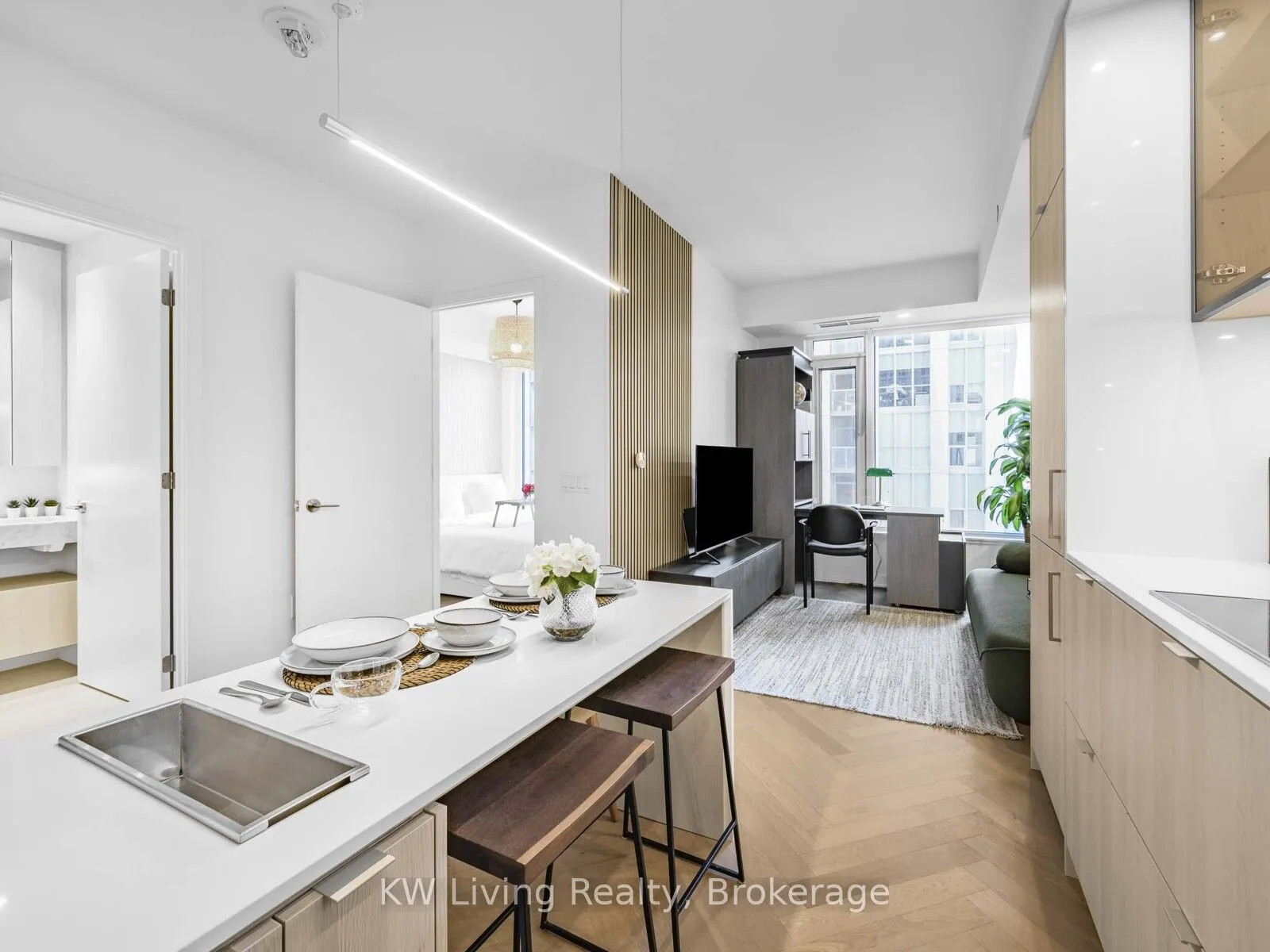 11 Yorkville Avenue, #2209
