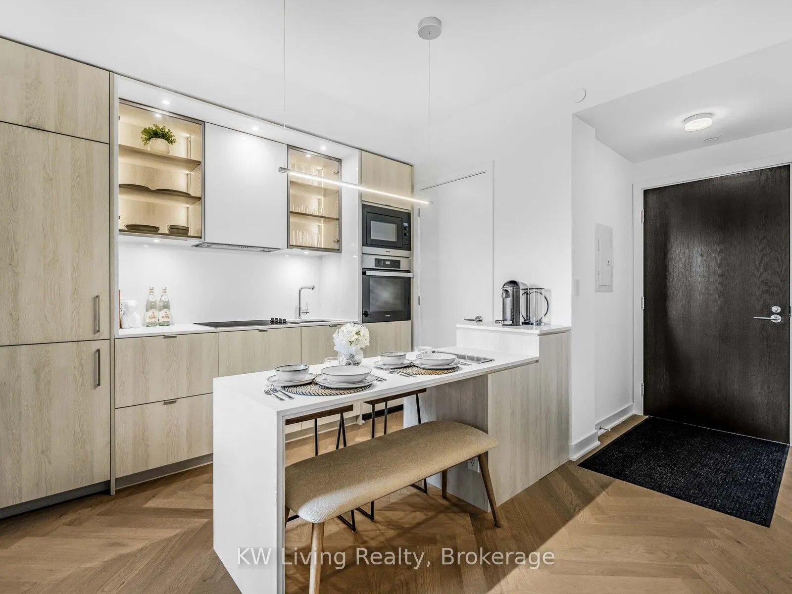 11 Yorkville Avenue, #2209