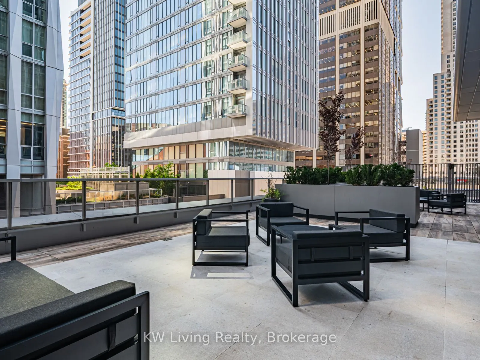 11 Yorkville Avenue, #2209