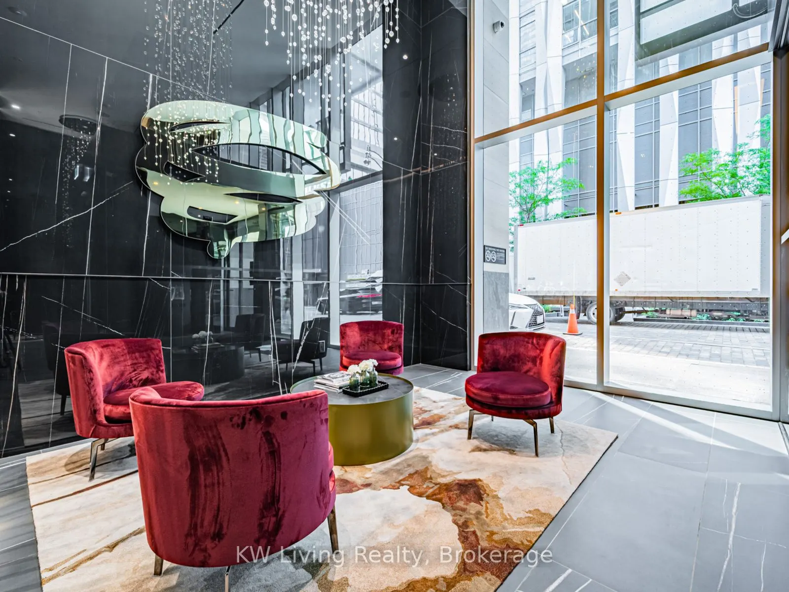 11 Yorkville Avenue, #2209