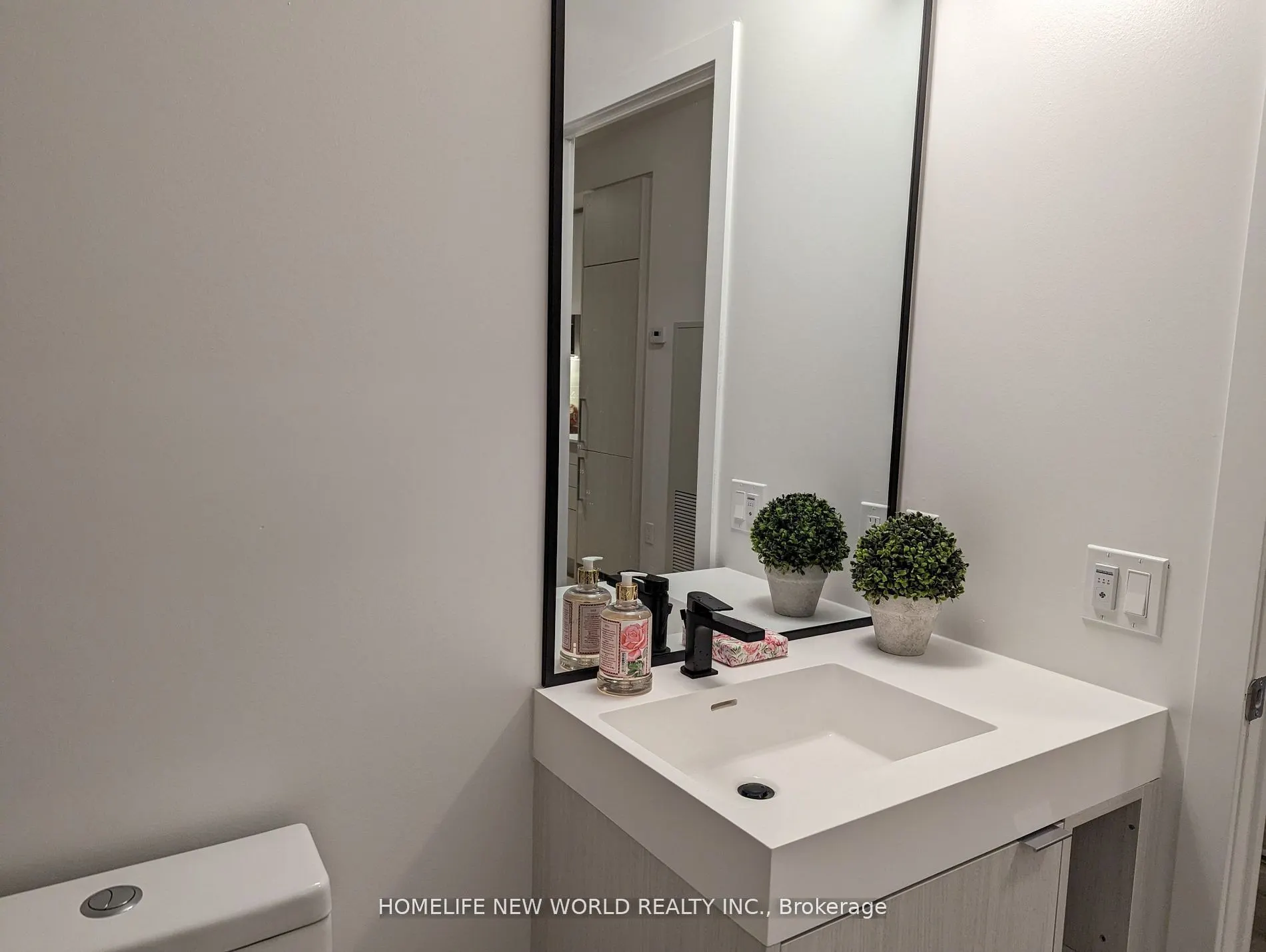 250 Lawrence Avenue W, #716