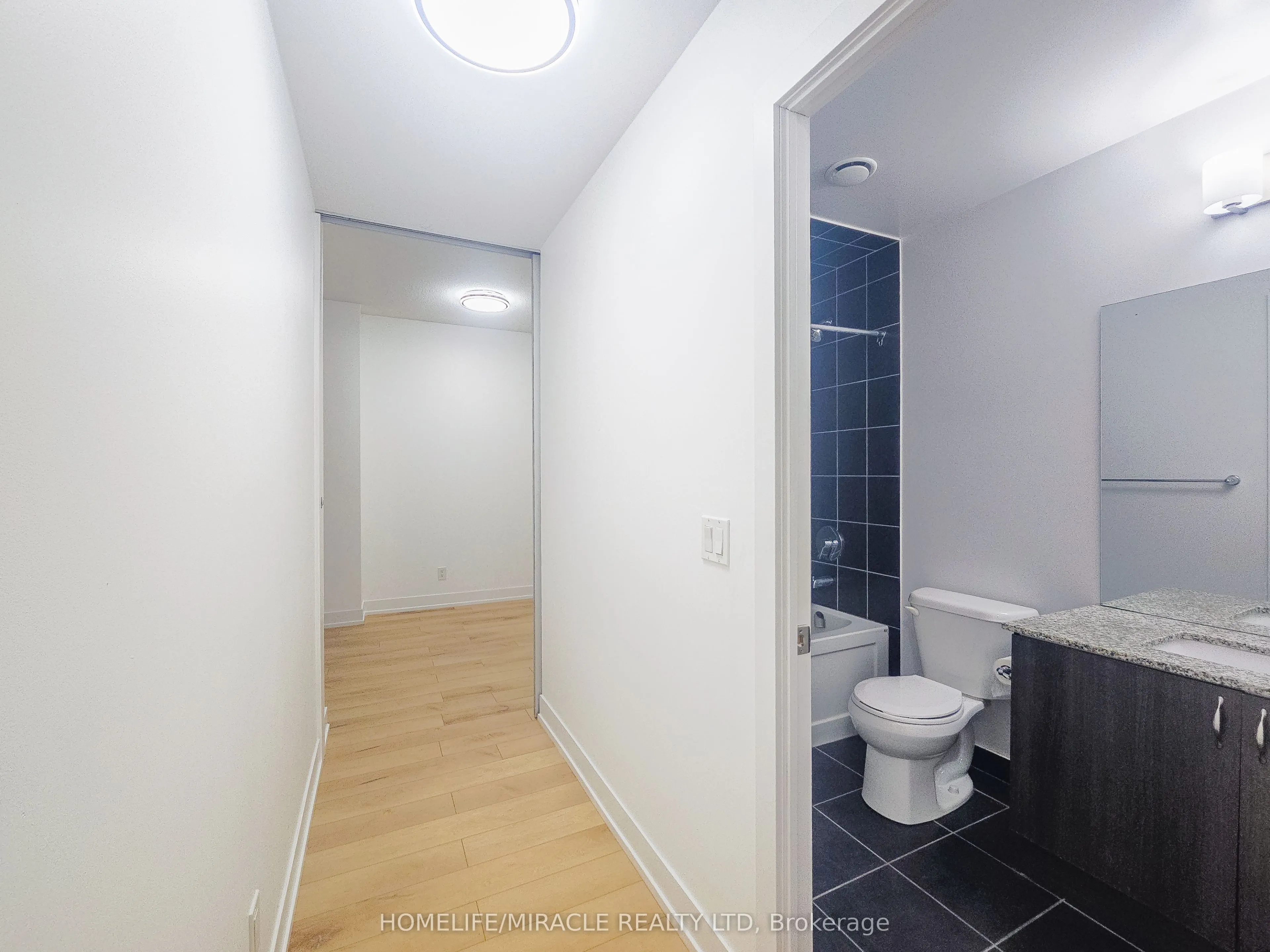 7 Kenaston Gardens, #121