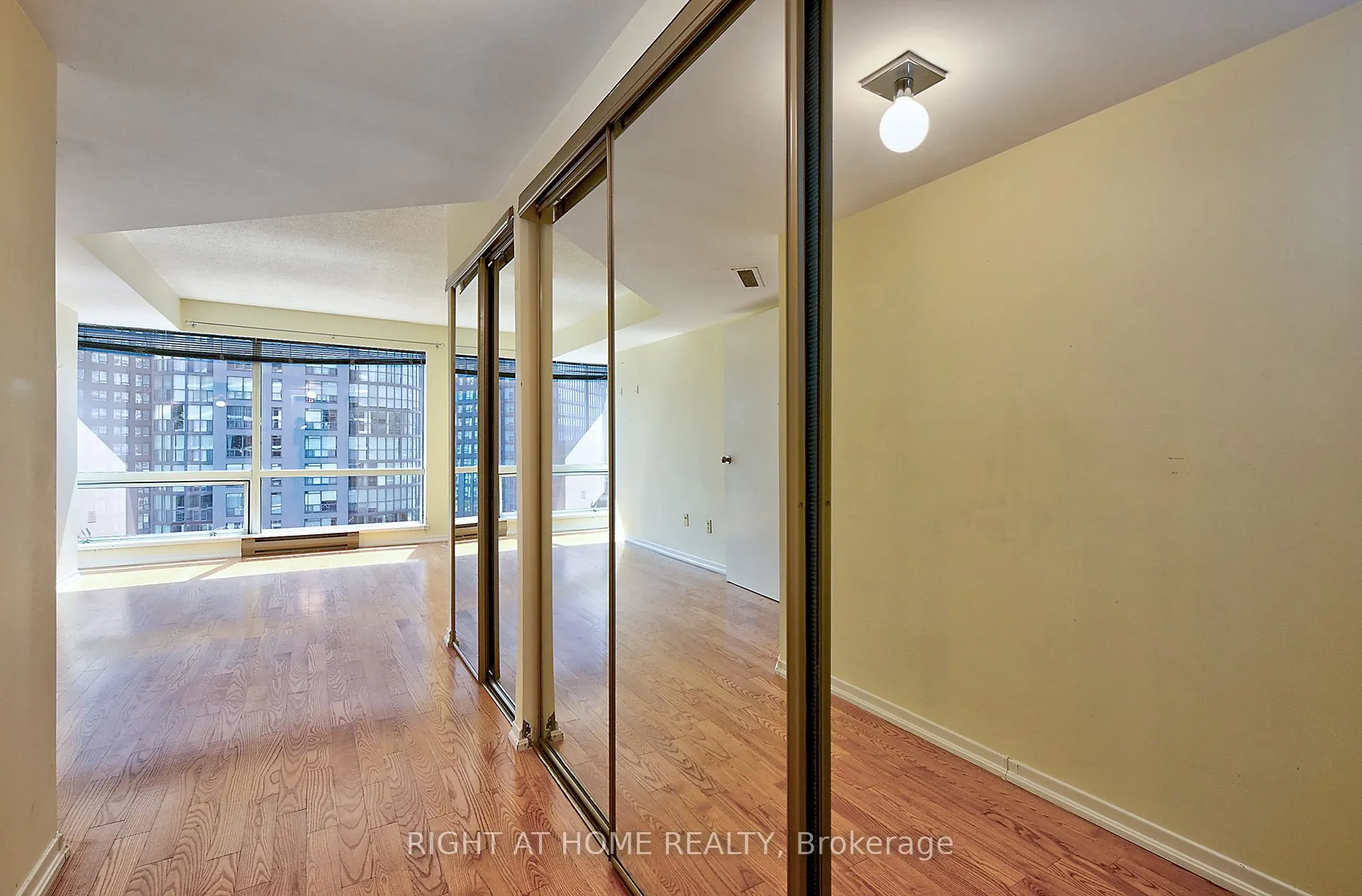 1001 Bay Street, #1110