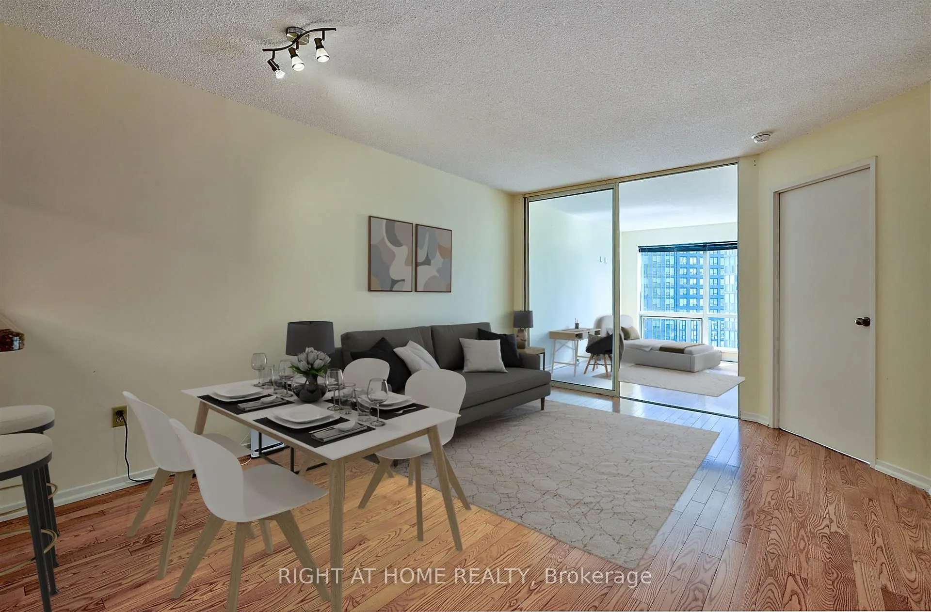 1001 Bay Street, #1110