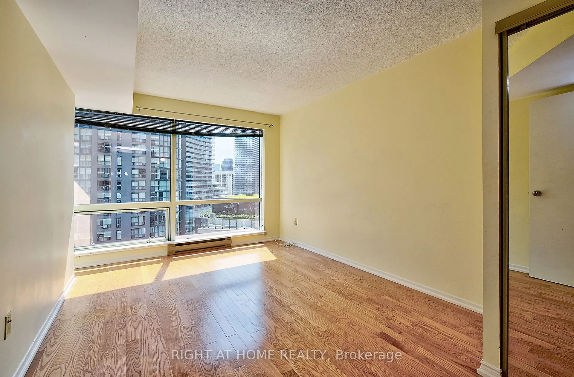1001 Bay Street, #1110