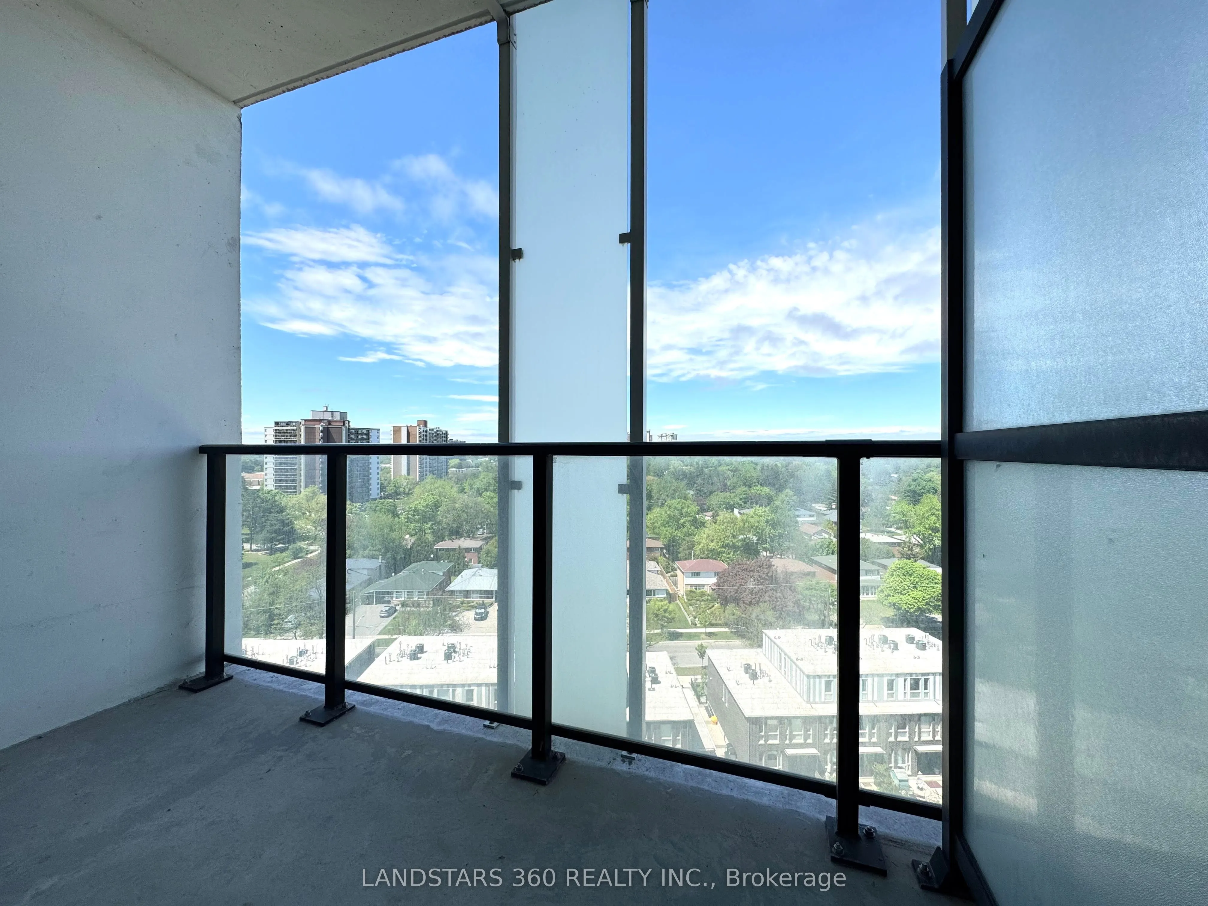 150 Fairview Mall Drive, #1005