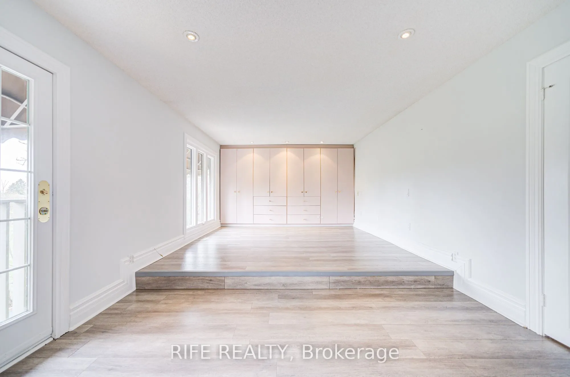 17 Bramble Drive