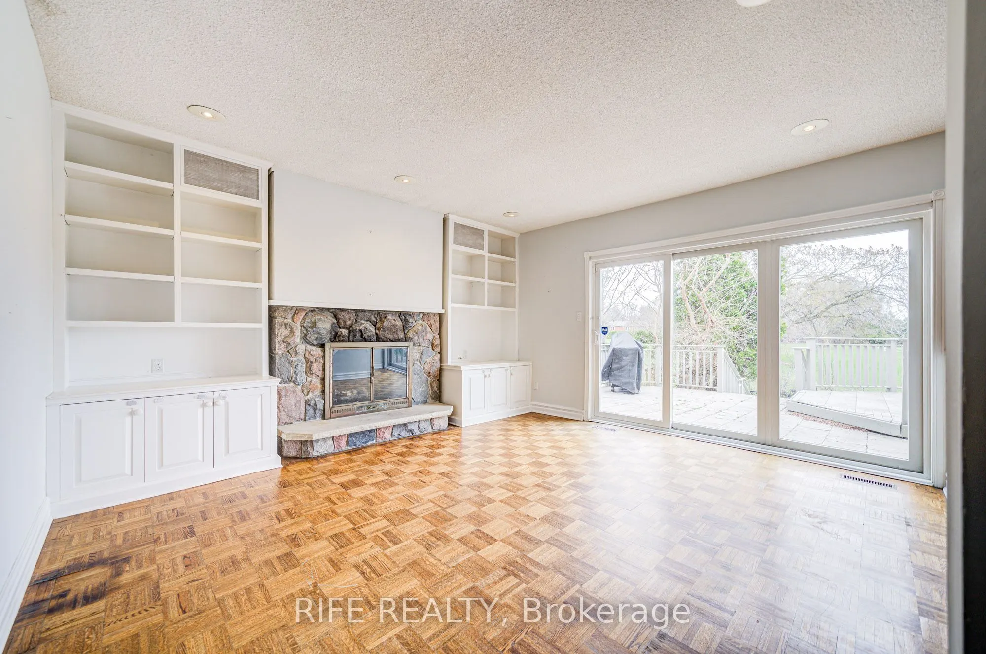 17 Bramble Drive